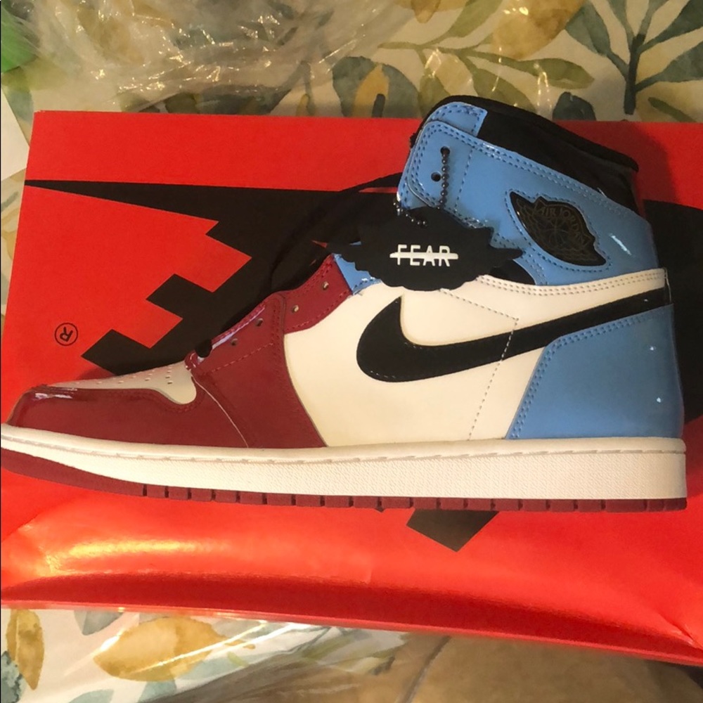 Nike Air Jordan Retro 1 High FearLess